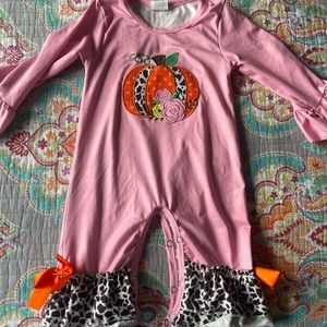 Pumpkin romper